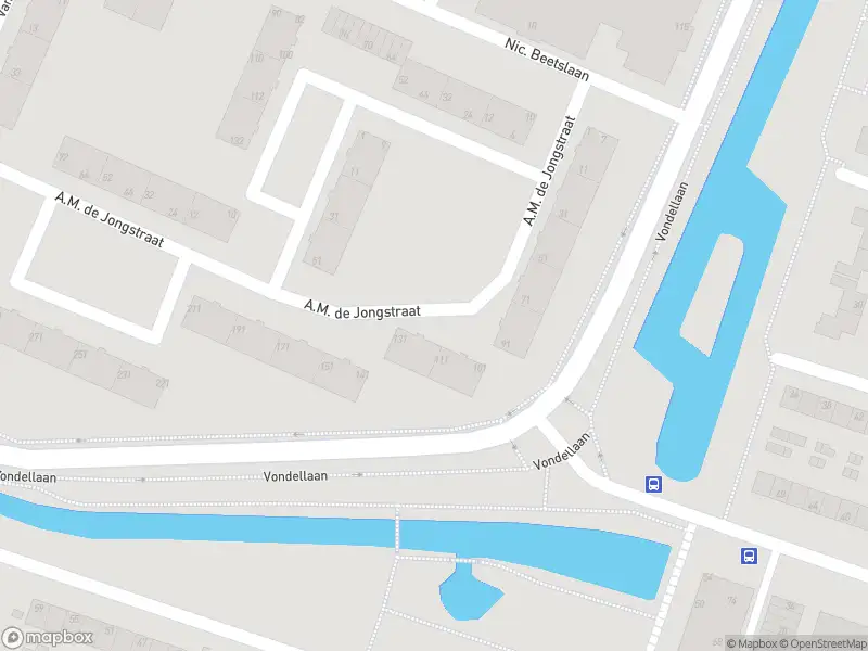 Politie naar de De Genestetstraat in Ridderkerk vanwege stormschade