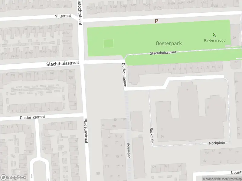 Ambulance met grote spoed naar de Slachthuisstraat in Haarlem