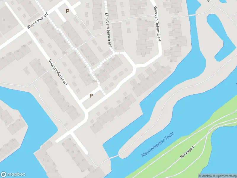 Brandweer met gepaste spoed naar de Roos van Dekama erf in Capelle aan den IJssel vanwege stormschade