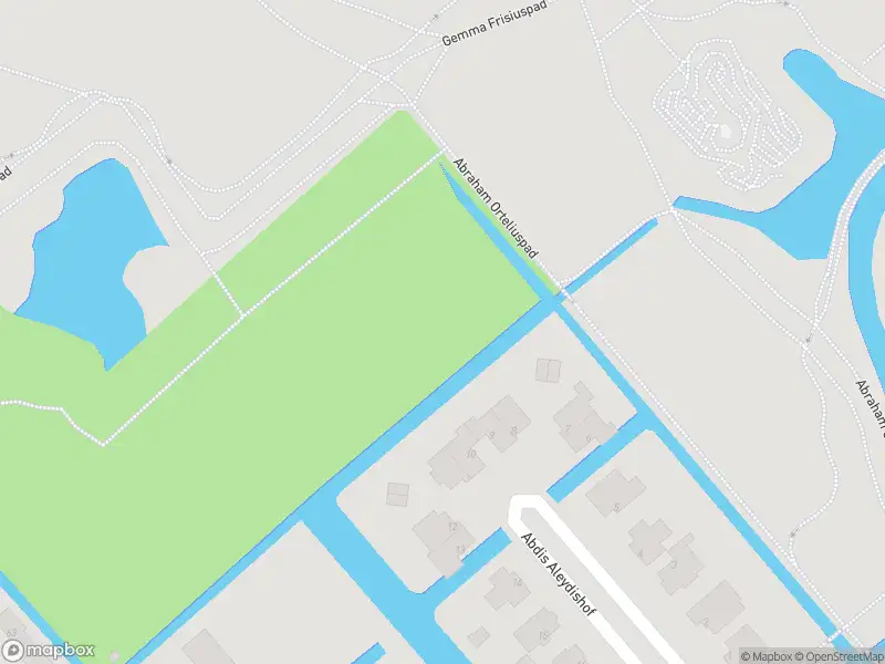 Ambulance met gepaste spoed naar de Lozerlaan in 's-Gravenhage