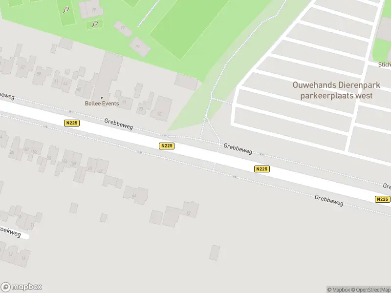Brandweer met gepaste spoed naar de Grebbeweg in Rhenen vanwege stormschade