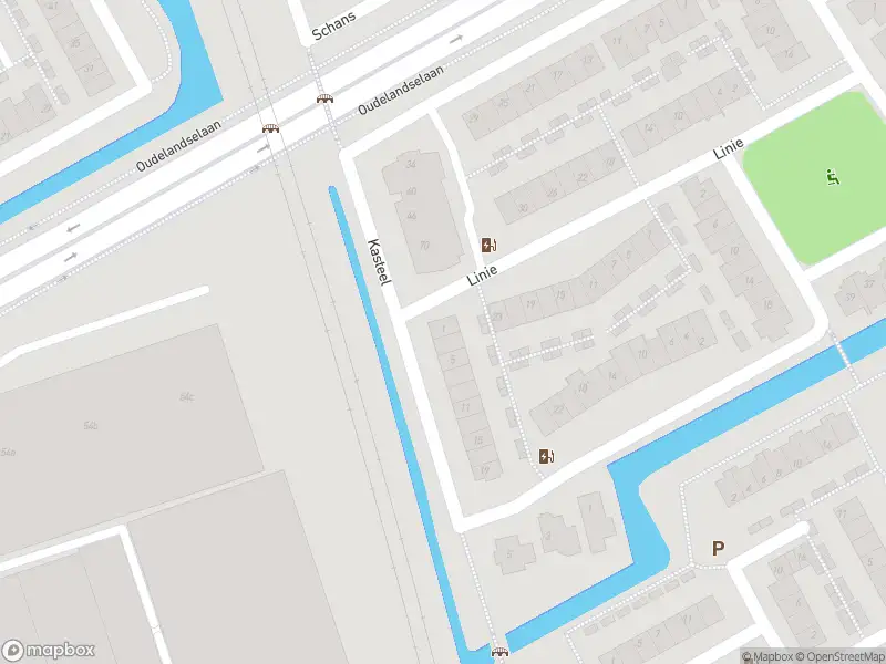 Politie naar de Kasteel in Berkel en Rodenrijs vanwege stormschade