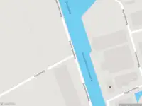 Brandweer met gepaste spoed naar de Daarlerveenseweg in Vriezenveen vanwege stormschade