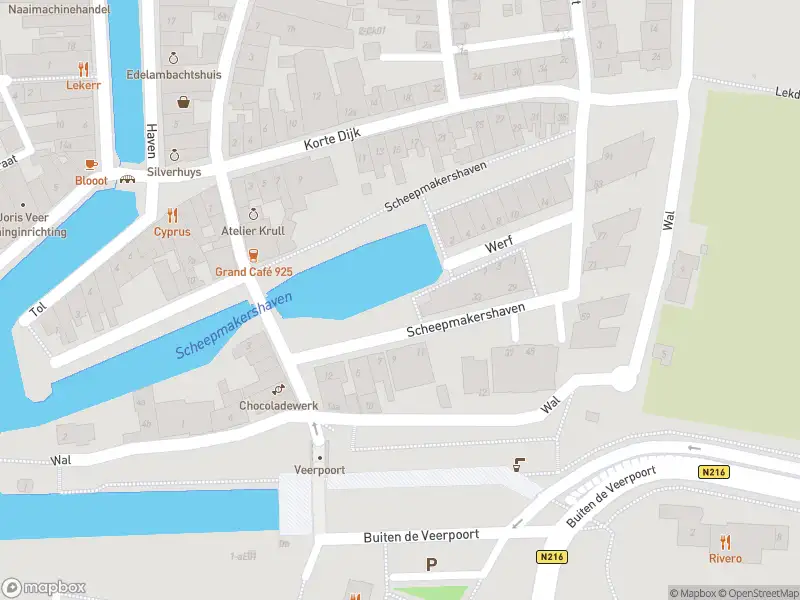 Ambulance met grote spoed naar de Scheepmakershaven in Schoonhoven