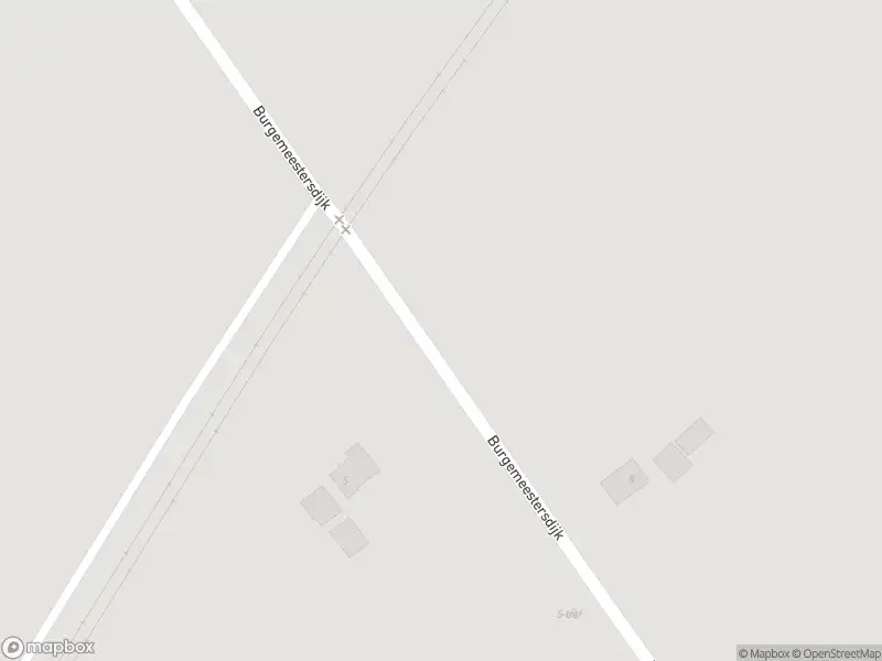Brandweer met gepaste spoed naar de Burgemeestersdijk in Wierden vanwege stormschade