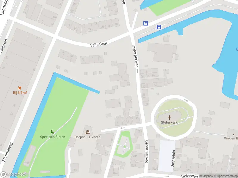 Ambulance met grote spoed naar de Akersluis in Amsterdam