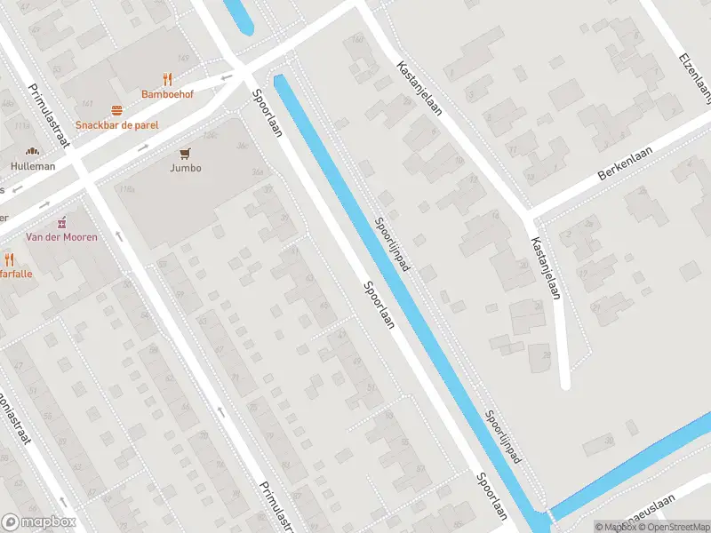 Ambulance met grote spoed naar de Kamperfoeliestraat in Aalsmeer