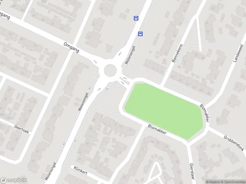 Brandweer en politie met grote spoed naar de Blomakker in Wouw vanwege waarnemen gaslucht