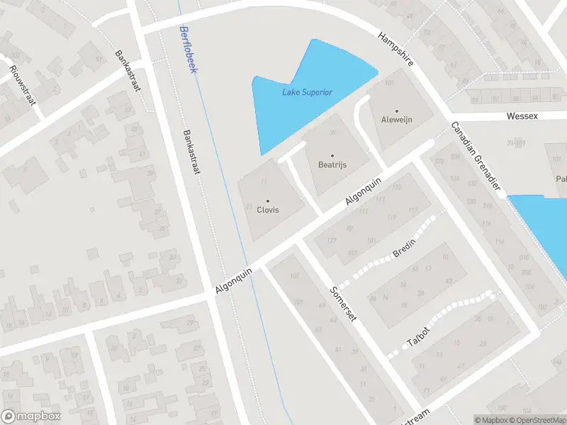 Politie naar de Algonquin in Hengelo vanwege aanrijding met letsel