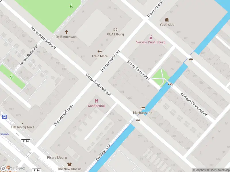 112 melding Brandweer met grote spoed naar de Sanne Sanneshof in Amsterdam