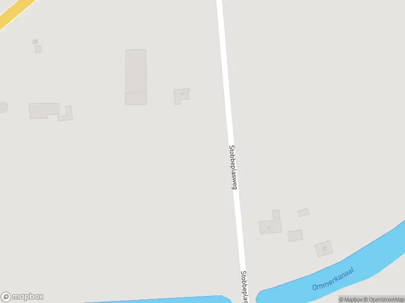 Brandweer met gepaste spoed naar de Stobbeplasweg in Slagharen vanwege stormschade