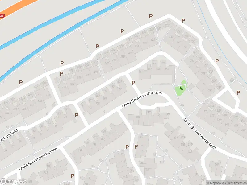 Brandweer met gepaste spoed naar de Varrolaan in Utrecht vanwege een liftopsluiting