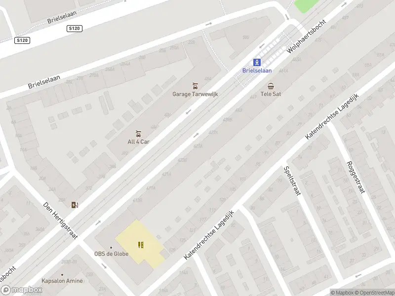 Brandweer met grote spoed naar de Verschoorstraat in Rotterdam