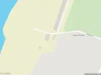 Ambulance met grote spoed naar de Vliegerpad in Velsen-Noord