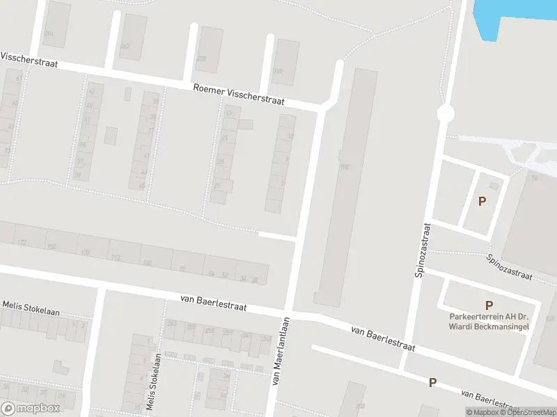 Ambulance met gepaste spoed naar de Roemer Visscherstraat in Vlaardingen