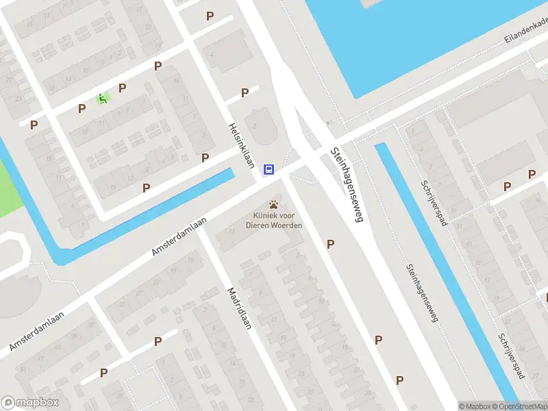 Politie naar de Amsterdamlaan in Woerden vanwege aanrijding met letsel