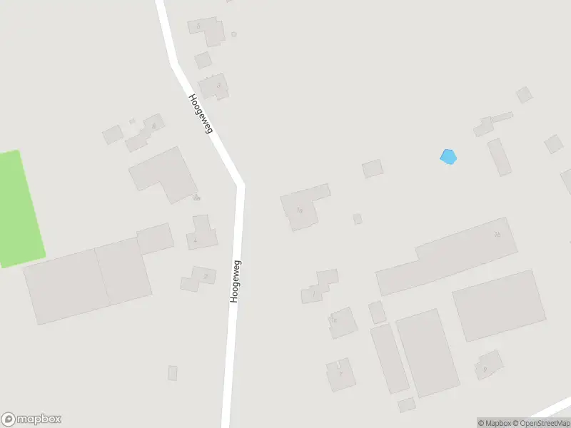 Ambulance met grote spoed naar de Hoogeweg in Castricum