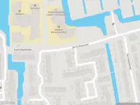 Ambulance met gepaste spoed naar de Mees Toxopeusrede in Capelle aan den IJssel