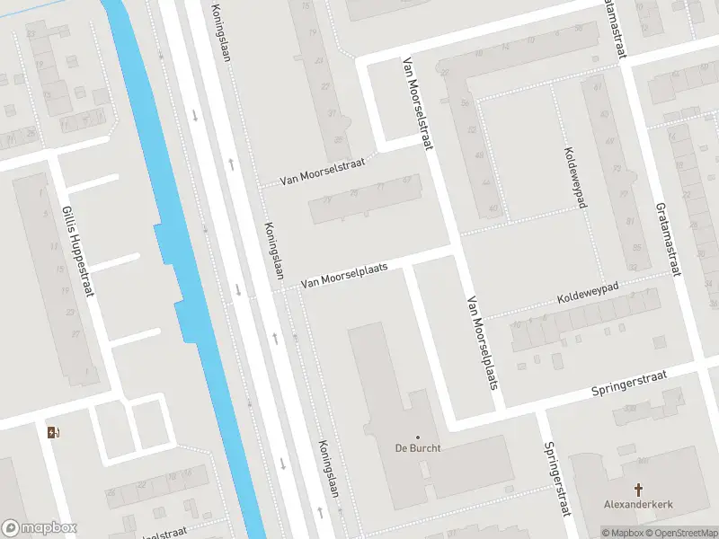 Brandweer met grote spoed naar de Van Moorselplaats in Rotterdam