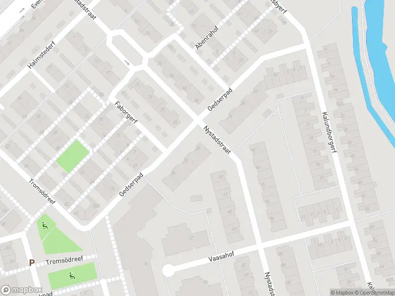 Politie naar de Nystadstraat in Rotterdam