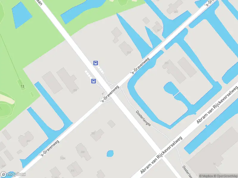 Ambulance met gepaste spoed naar de 's-Gravenweg in Capelle aan den IJssel