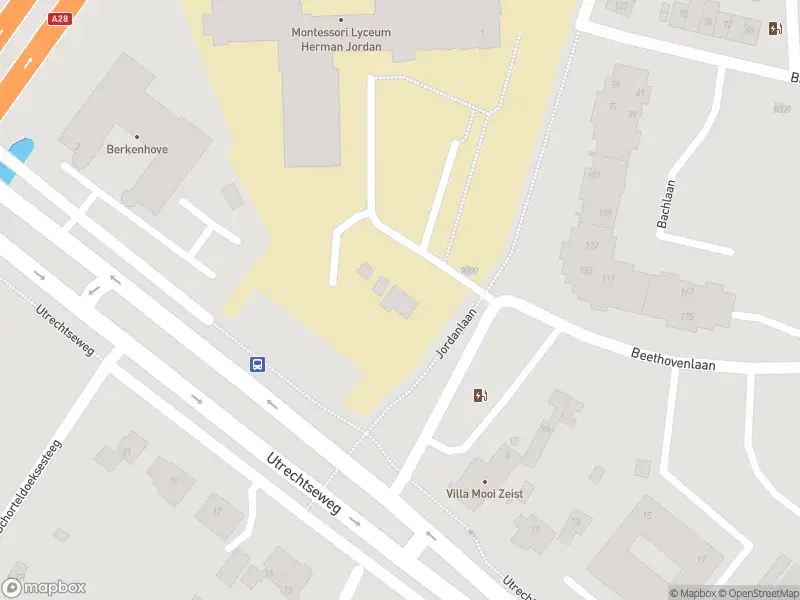 Politie naar de Jordanlaan in Zeist vanwege aanrijding met letsel