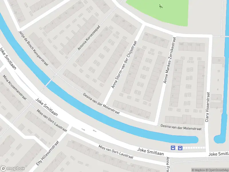 Ambulance met gepaste spoed naar de Anna Storm-van der Chijsstraat in Spijkenisse