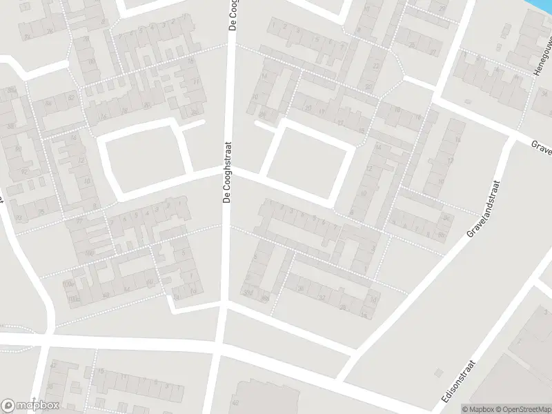 Ambulance met grote spoed naar de Volgervennenplein in Volendam