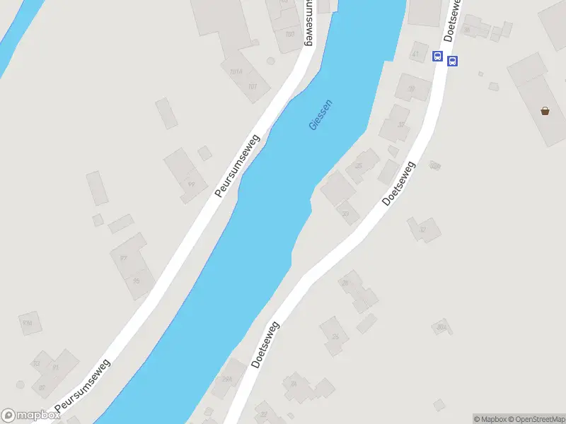 Ambulance met gepaste spoed naar de Doetseweg in Giessenburg