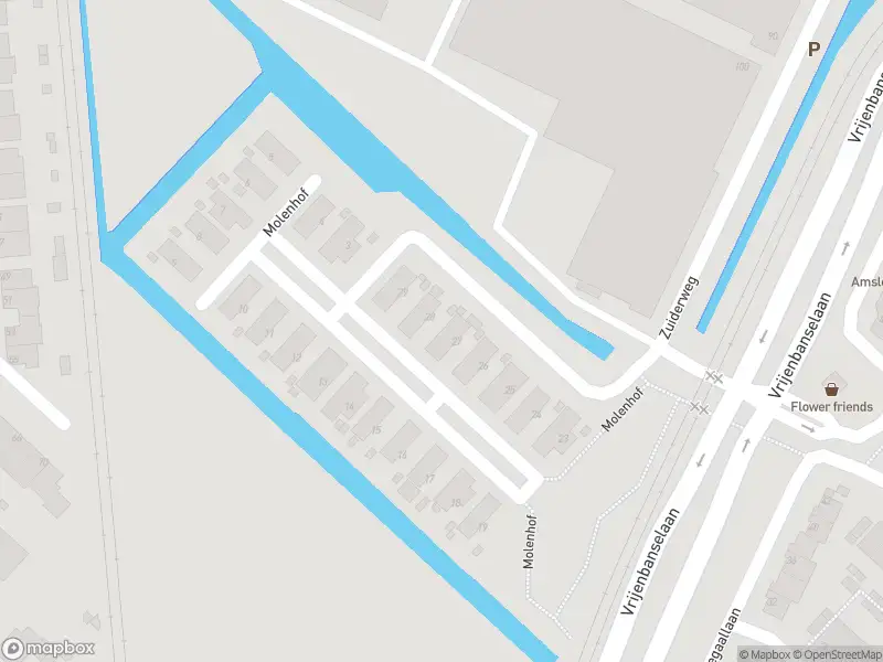 Ambulance met grote spoed naar de Molenhof in Rijswijk