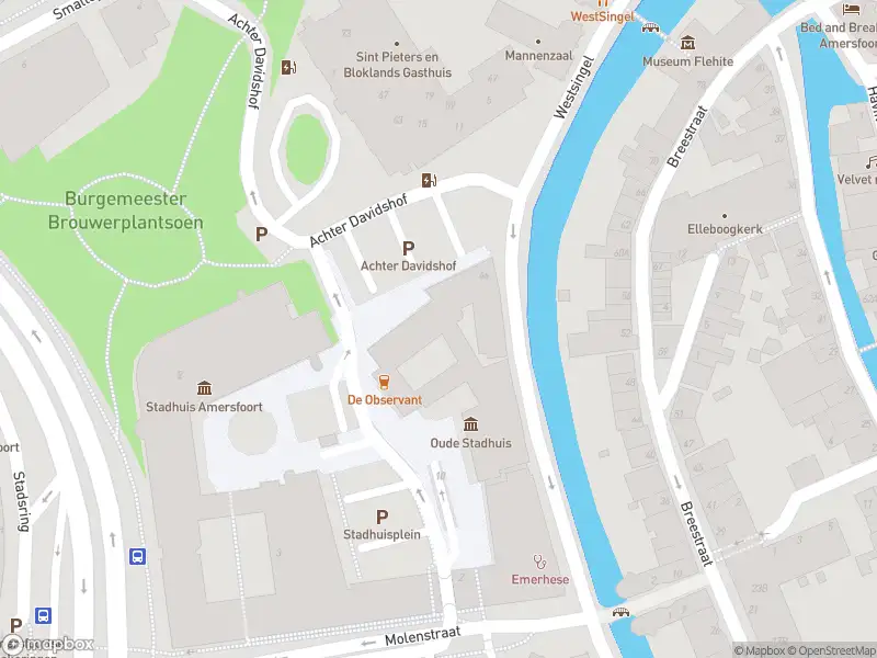 Politie naar de Westsingel in Amersfoort vanwege aanrijding met letsel