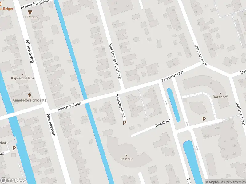 Ambulance met grote spoed naar de Keesmanlaan in Hoogkarspel