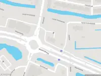 Ambulance met grote spoed naar de Rivierlaan in Spijkenisse