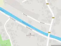 Brandweer met gepaste spoed naar de Burgemeester IJ. Wiersumstraat in Warfhuizen vanwege een buitenbrand