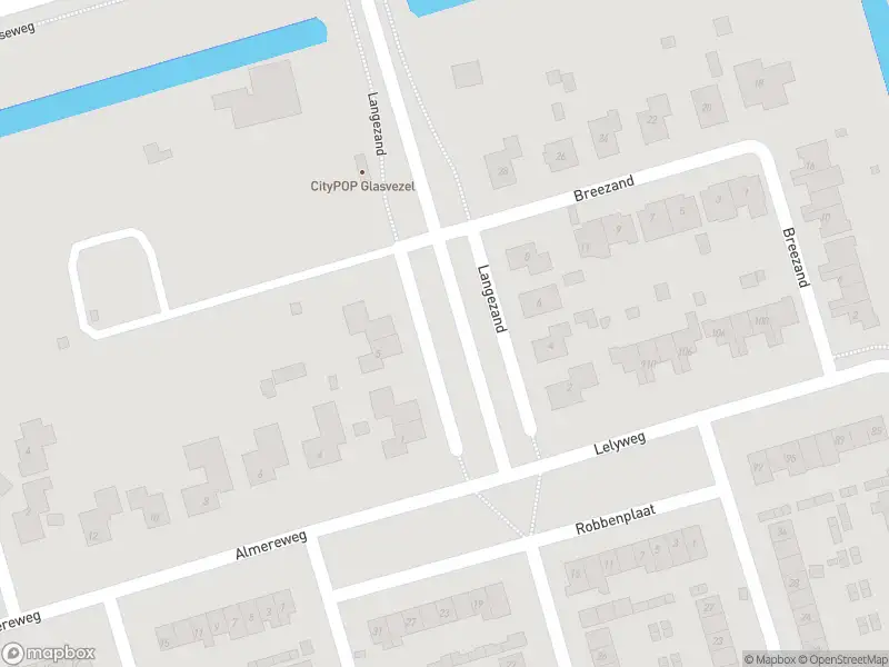 Brandweer met grote spoed naar de Langezand in Zeewolde vanwege gebouwbrand