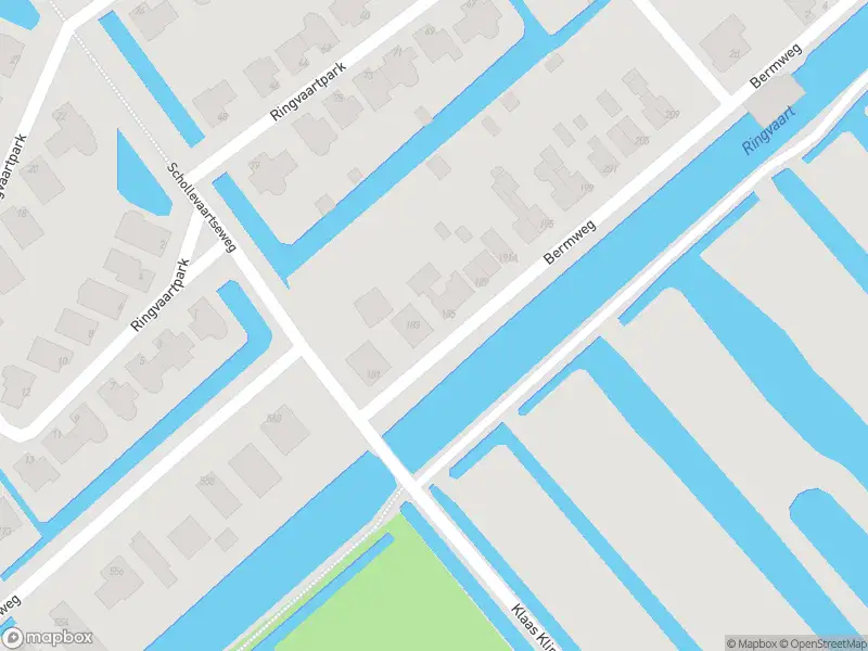 Ambulance met gepaste spoed naar de Bermweg in Capelle aan den IJssel