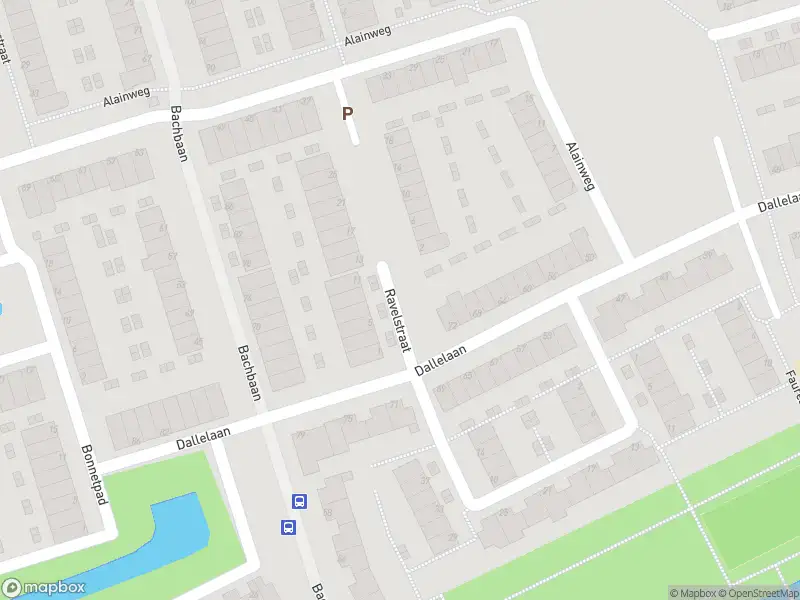 Ambulance met gepaste spoed naar de Ravelstraat in Spijkenisse