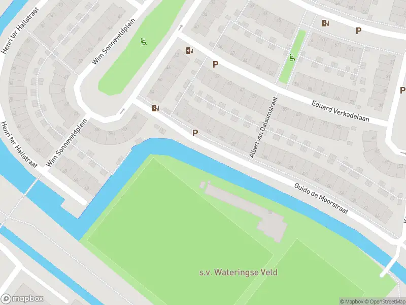 Ambulance met gepaste spoed naar de Guido de Moorstraat in 's-Gravenhage