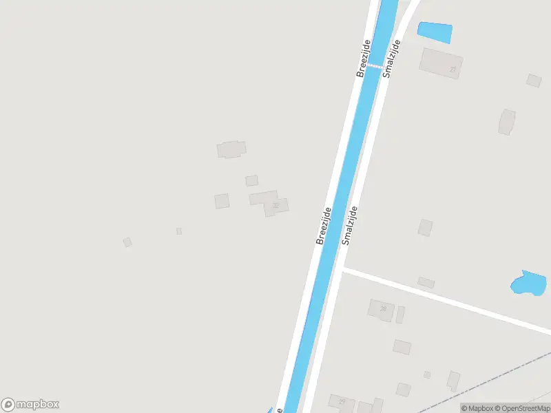 Ambulance met grote spoed naar de Smalzijde in Nieuwland