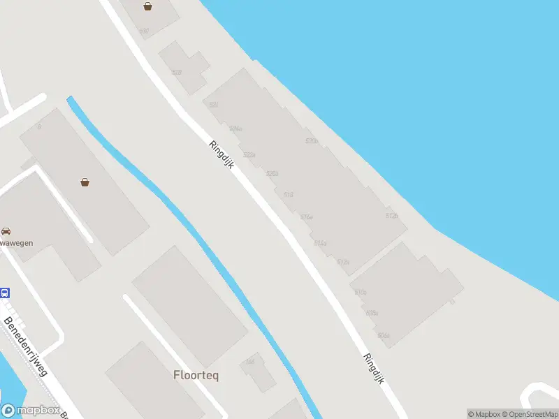 Ambulance met grote spoed naar de Ringdijk in Ridderkerk