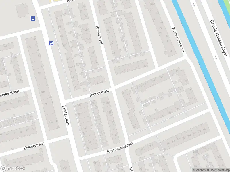 Ambulance met gepaste spoed naar de Talingstraat in Alphen aan den Rijn