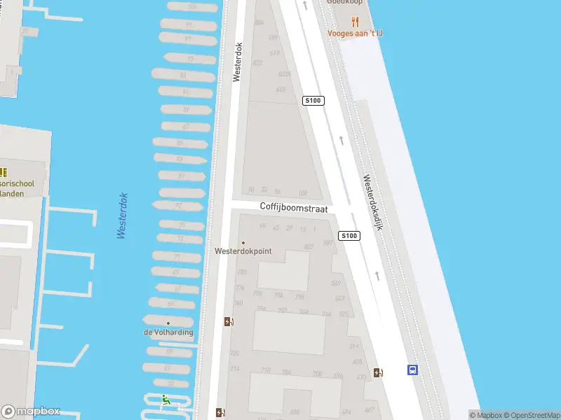 Ambulance met grote spoed naar de Coffijboomstraat in Amsterdam