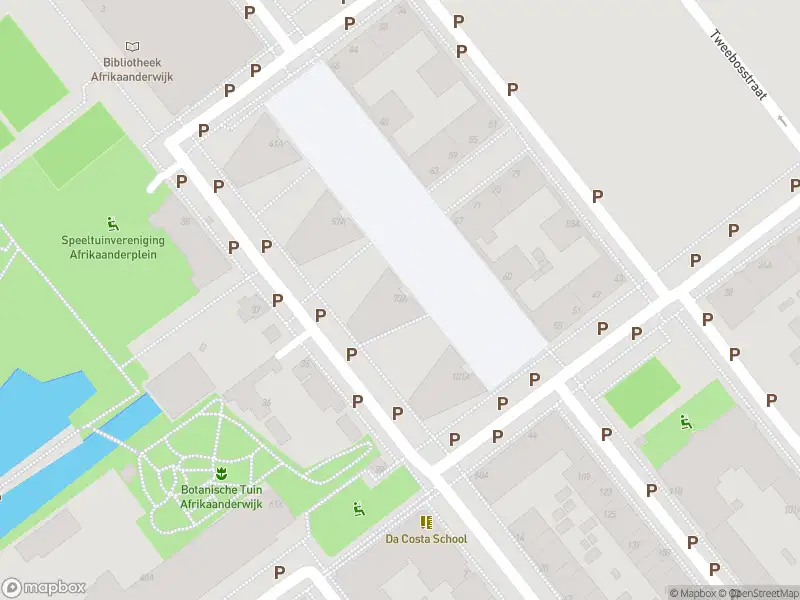 Ambulance met grote spoed naar de Christiaan de Wetstraat in Rotterdam