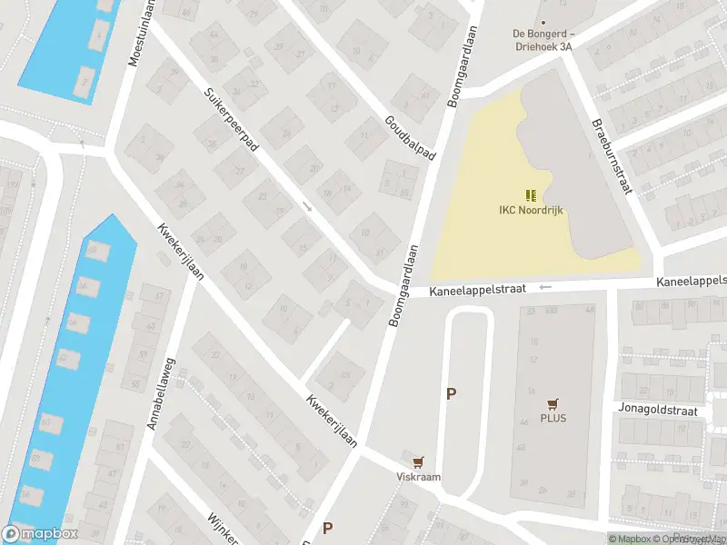 Ambulance met grote spoed naar de Suikerpeerpad in Amsterdam