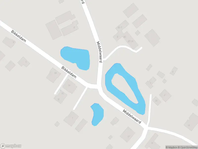 Politie naar de Middelwaard in Horssen vanwege voertuigen te water