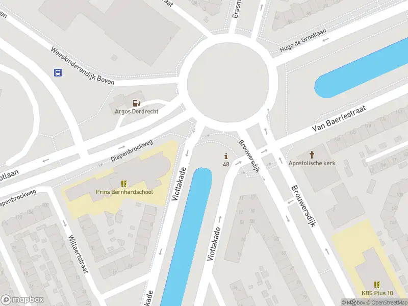 112 melding Ambulance met gepaste spoed naar de Hugo de Grootplein in Dordrecht