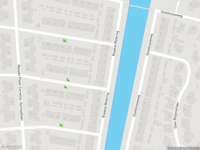 Ambulance met grote spoed naar de Blaakse Wetering in Poortugaal