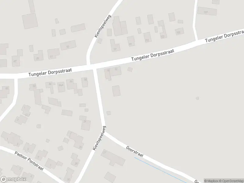 Ambulance met grote spoed naar de Kievitspeelweg in Weert