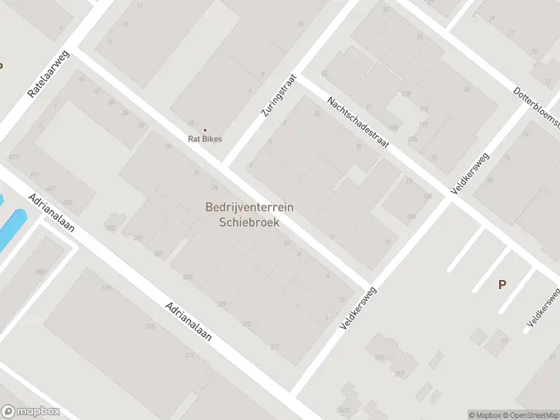 Ambulance met gepaste spoed naar de Dovenetelstraat in Rotterdam