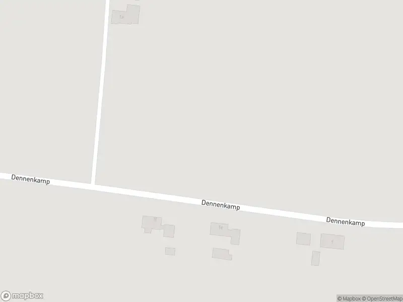 Politie naar de Dennenkamp in Groesbeek vanwege aanrijding met letsel